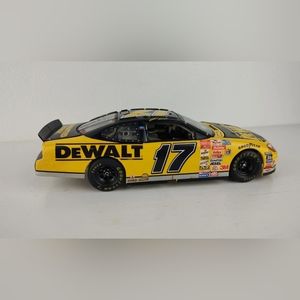 DeWalt Ford Roush Racing NASCAR Race Car #17 Matt Kenseth Die Cast 1:24 Scale
